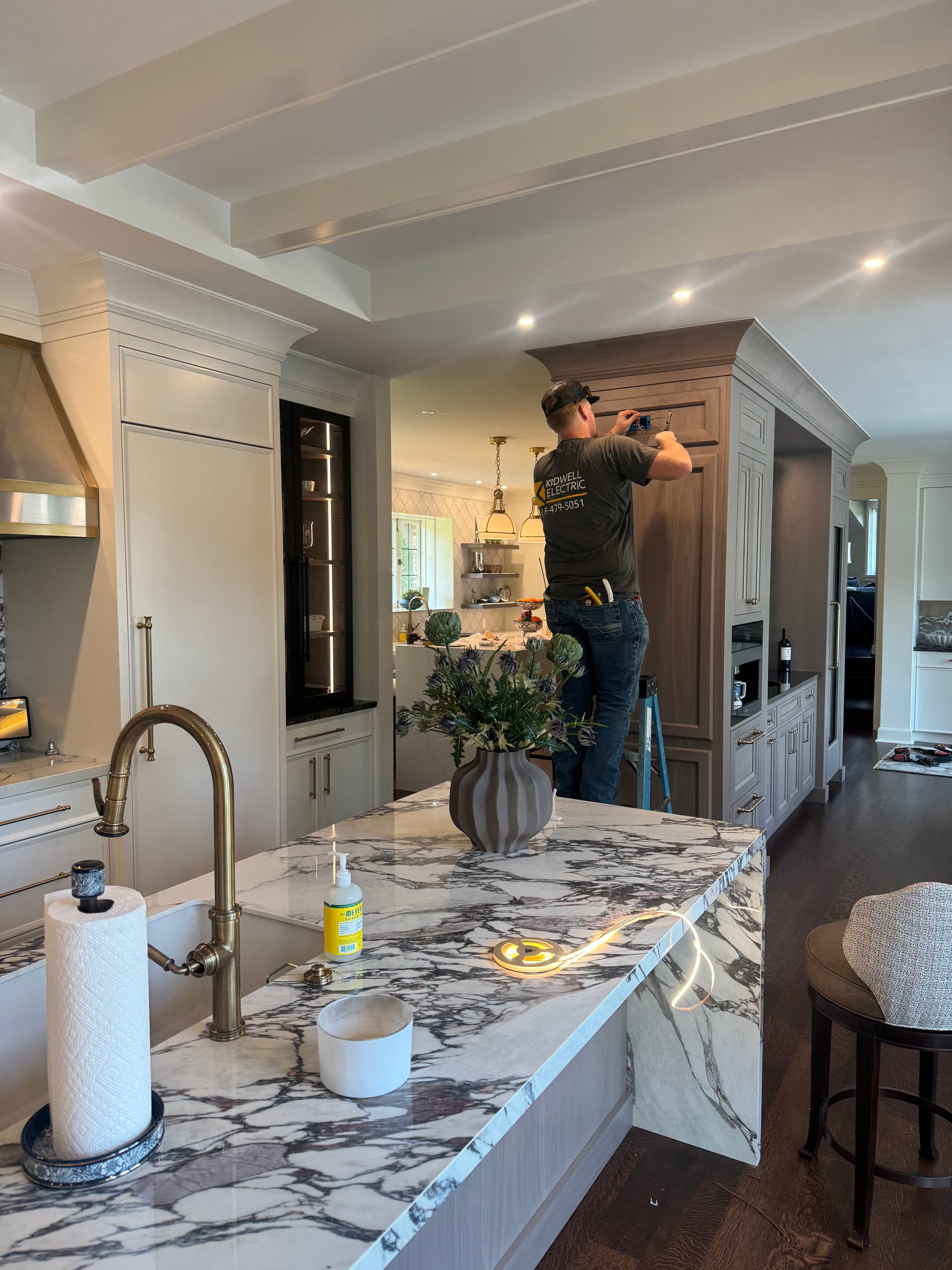 Gallery photos for Kitchen Remodel Electrical Work and Lighting Done Right: Image #3