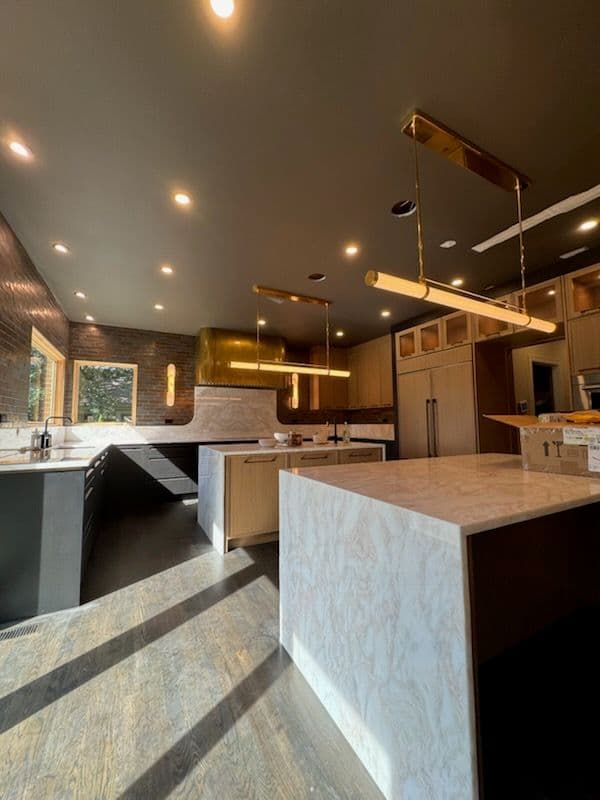 Gallery photos for Elegant Kitchen Lighting Makeover in Indian Hill: Image #2