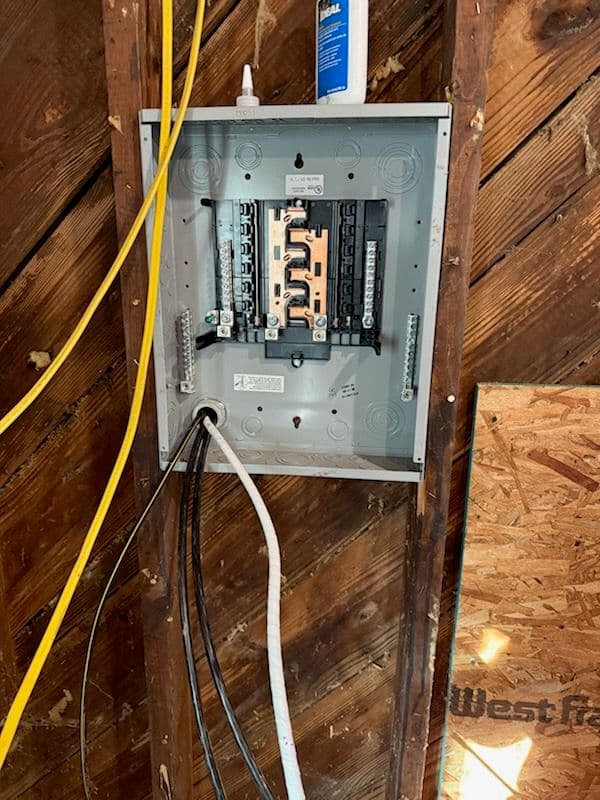 Gallery photos for New Sub Panel and Connections for Improved Home Safety: Image #1