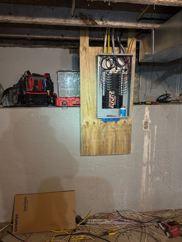 Gallery photos for Knob-and-Tube Removal and Re-Wire in Middletown: Image #2